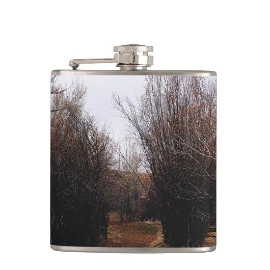 Fallende Bannacküberwucherung Flachmann (Vorderseite)