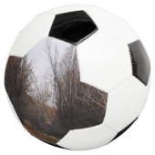 Fallende Bannacküberwucherung Fußball (Dreiviertel)