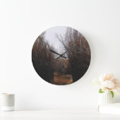 Fallende Bannacküberwucherung Große Wanduhr (Zuhause)