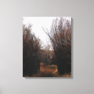 Fallende Bannacküberwucherung Leinwanddruck