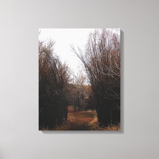 Fallende Bannacküberwucherung Leinwanddruck (Vorderseite)