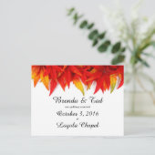 Fallende Blätter Hochzeitserklärung Postkarte (Stehend Vorderseite)