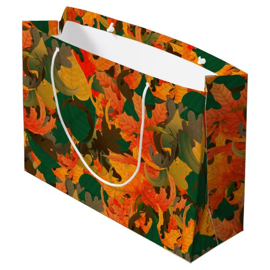 Fallende Blätter Muster für Herbst Große Geschenktüte (Rückseite Schrägansicht)
