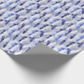 Fallende Federn: Aquarellblaues Muster. Geschenkpapier (Ecke)