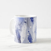 Fallende Federn: Aquarellblaues Muster. Kaffeetasse (Vorderseite Links)