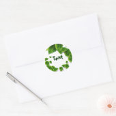Fallende grüne Blätter Runder Aufkleber (Umschlag)