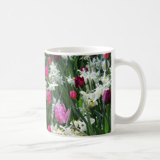 Fallende romantische Frühlingsvormitte Kaffeetasse (Rechts)