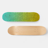 Fallender Glitzer des Sonnenaufgangs im Ozean Skateboard (Horizontal)