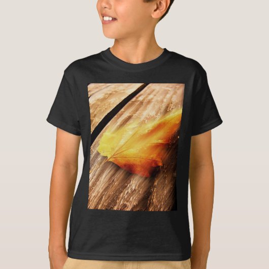 Fallender Verlass T-Shirt (Vorderseite)