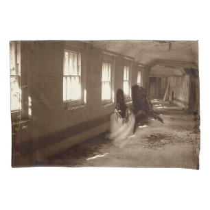 Falling Asylum Angel Kissenbezug