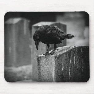 Falling Friedhof Crow Mousepad