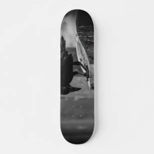 Falling Friedhof Crow Skateboard