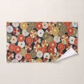 Falling Golden Chrysanthemums Badhandtuch Set (Handtuch)