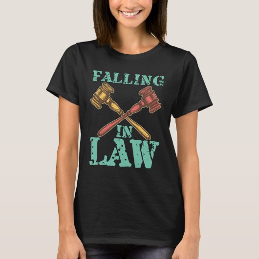 Falling In Law for Aspiring Lawyers and Law Studen T-Shirt (Vorderseite)