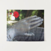 Falling Silent Prayer Wandteppich (Vorderseite (Horizontal))