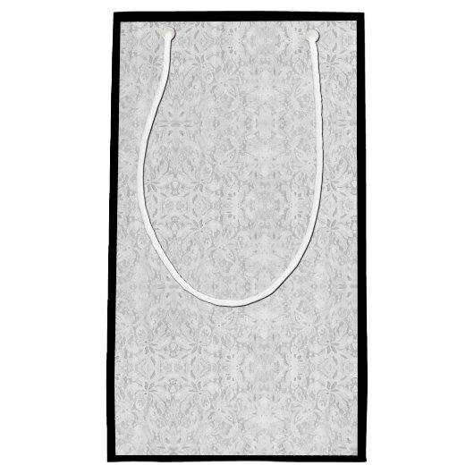 Falling White Lace Kleine Geschenktüte (Vorderseite)