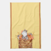 Fallkatze und Kürbis in Kiste Geschirrtuch (Vertikal)