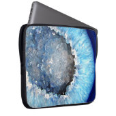 Falln Blue Crystal Geode Laptopschutzhülle (Vorne Rechts)