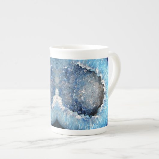 Falln Blue Crystal Geode Porzellantasse (Vorderseite Rechts)