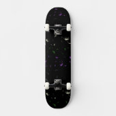 Falln Dandelion Seeds Genderqueer Pride Skateboard (Vorderseite)