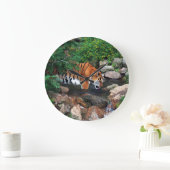 Falln Drink Tiger Große Wanduhr (Zuhause)