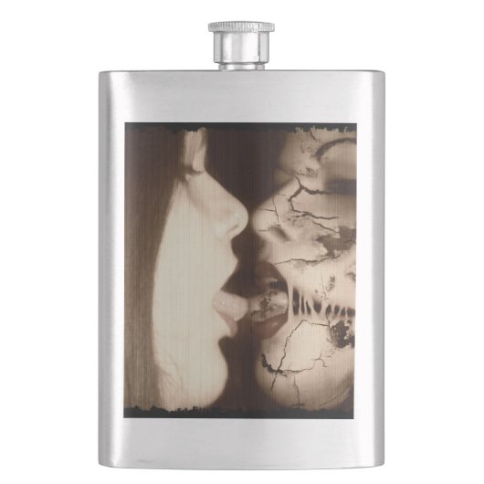 Falln Embrace Flachmann (Vorderseite)