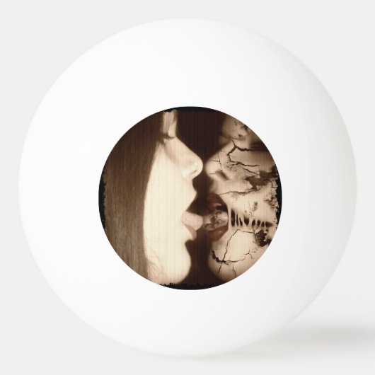 Falln Embrace Tischtennisball (Vorderseite)