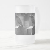 Falln fand eine Feder Mattglas Bierglas (VorderseiteRechts)