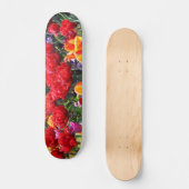 Falln Floral Crimson Waves Skateboard (Vorderseite)