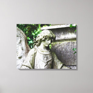 Falln Garden Angel Leinwanddruck