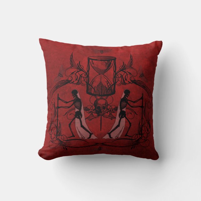 Falln Memento Mori Kissen (Vorderseite)