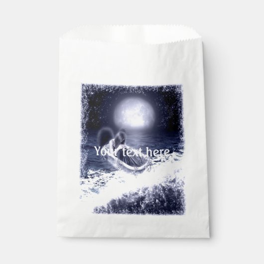 Falln Sweet Reverie Geschenktütchen (Vorderseite)
