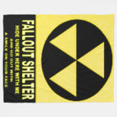 FALLOUT SHELTER FLEECEDECKE (Vorderseite (Horizontal))