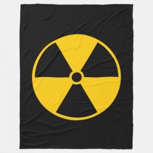 FALLOUT SHELTER FLEECEDECKE