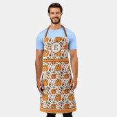 Fallpumpen und Blätter Mit Monogramm Schürze (Getragen)