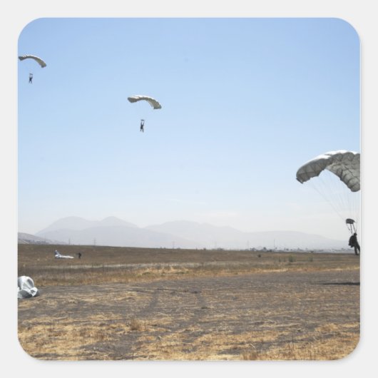 Fallschirmspringer Quadratischer Aufkleber (Vorderseite)