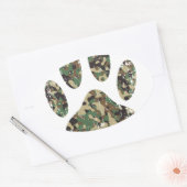 Falsche Camouflage Dog Paw Print Ovaler Aufkleber (Umschlag)
