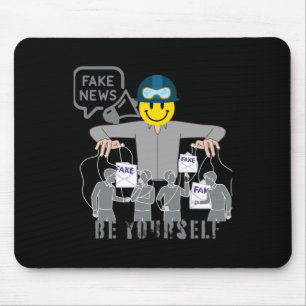 Falsche Fake-Nachrichten Verschwörungen Illusion d Mousepad