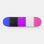 Falsche Genderfluid-Stolperflagge Skateboard (Horizontal)