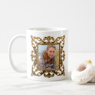 Falsche ornamentale Vintage-Goldrahmenfotos Kaffeetasse