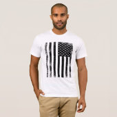 Falsche schwarze und weiße amerikanische Flagge T-Shirt (Vorne ganz)