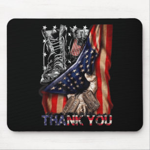 Falscher Gedenktag Flag Militärstiefel Mousepad