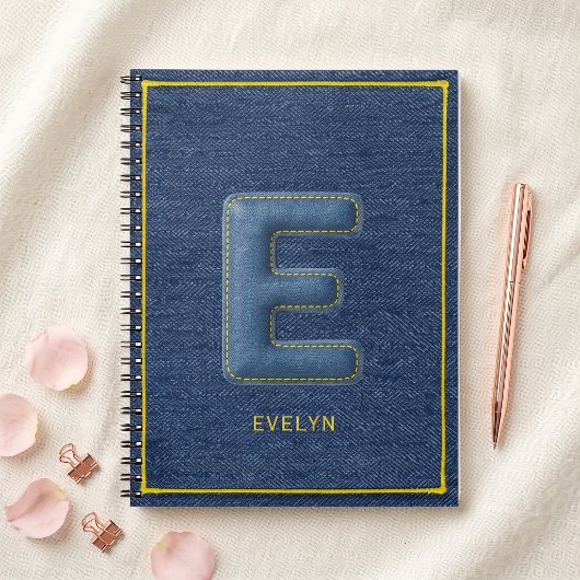 Falsches Blau-Denim 3D-Polsterbuchstabe E-Monogram Notizblock