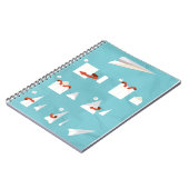 Falzen eines Spiraldruckers für Papierflugzeuge Notizblock (Linke Seite)