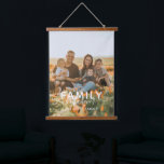 Familiäres Foto Wandteppich Mit Holzrahmen<br><div class="desc">Foto-Keepake-Hängeband</div>