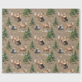 Familie der Waldtiere, die durch den Wald fressen Geschenkpapier (Flach)