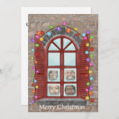 Familie hinter schneebedeckten Weihnachtsfenstern  Einladung (Vorne/Hinten)