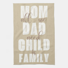 Familie (Mama, Vater, Kind) weiß auf Sand Geschirrtuch