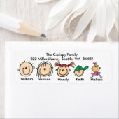 Familie mit drei Kinderadressen (Insitu)