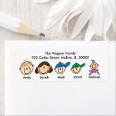 Familie mit drei Kinderadressen (Insitu)